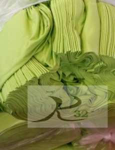 ผ้ายืดสีเขียวมะนาว