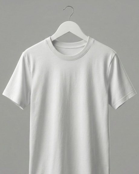 เสื้อยืดสีขาวทรงสวยใส่สบาย คอกลมมาตรฐาน ไม่ย้วยหลังซัก