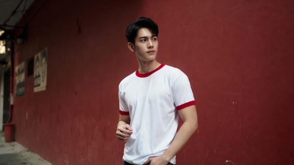 เสื้อคอกลมขาวกุ้นแดง Ringer Tee C20102